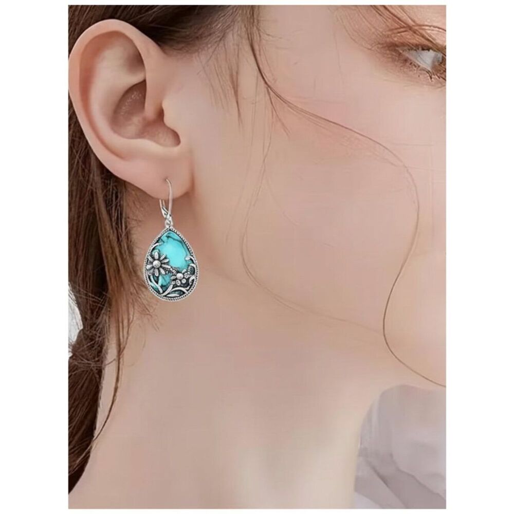 Rustic Southwestern Sunflower & Turquoise Dangle Earrings Teardrop Silver Plate